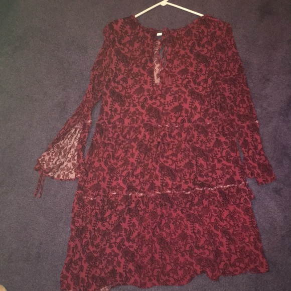 AE SUPER CUTE DRESS!! - Picture 6 of 6